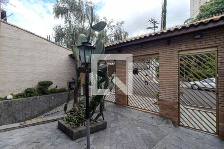 Entrada de casa à venda com 4 quartos, 255m² em Vila Maria Alta, São Paulo
