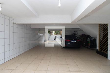Garagem de casa à venda com 4 quartos, 255m² em Vila Maria Alta, São Paulo