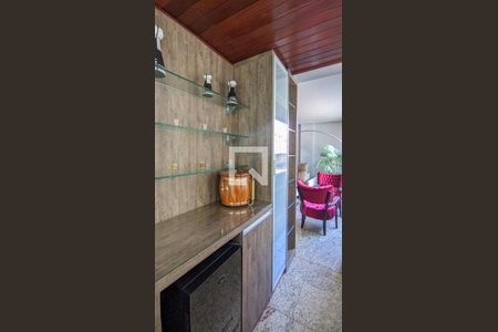 Sala de apartamento à venda com 3 quartos, 187m² em Santa Efigênia, Belo Horizonte