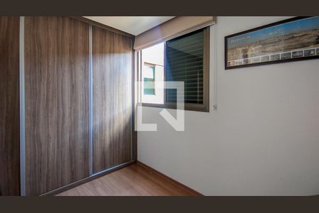 Quarto 3 de apartamento à venda com 3 quartos, 187m² em Santa Efigênia, Belo Horizonte
