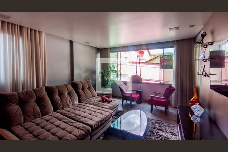 Sala de apartamento à venda com 3 quartos, 187m² em Santa Efigênia, Belo Horizonte