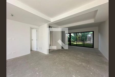 Casa de Condomínio à venda com 3 quartos, 470m² em Jardim Leonor, São Paulo