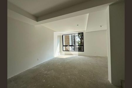 Casa de Condomínio à venda com 3 quartos, 470m² em Jardim Leonor, São Paulo