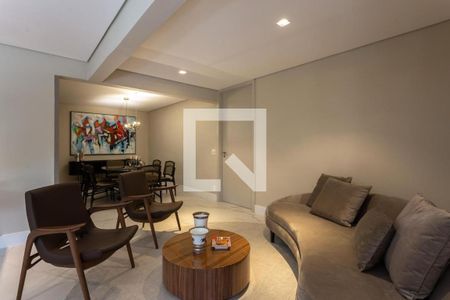 Apartamento à venda com 2 quartos, 159m² em Vila Nova Conceição, São Paulo