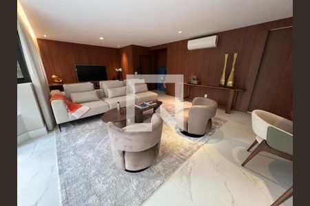 Apartamento à venda com 2 quartos, 159m² em Vila Nova Conceição, São Paulo