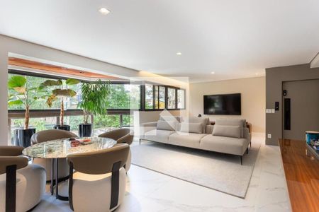 Apartamento à venda com 2 quartos, 159m² em Vila Nova Conceição, São Paulo