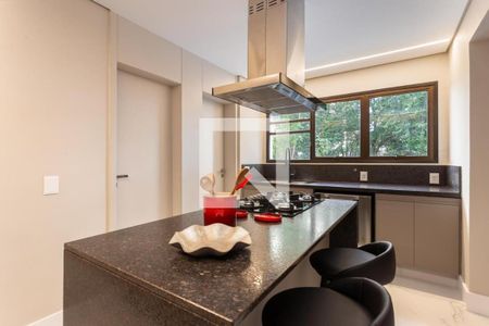 Apartamento à venda com 2 quartos, 159m² em Vila Nova Conceição, São Paulo