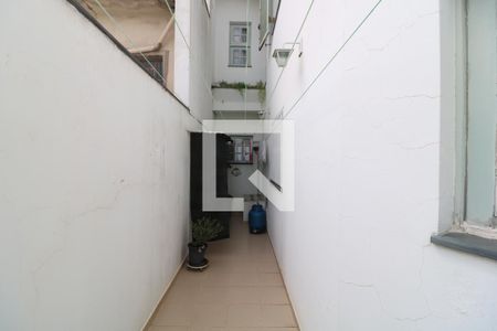 Quintal de casa à venda com 3 quartos, 296m² em Chácara Mafalda, São Paulo