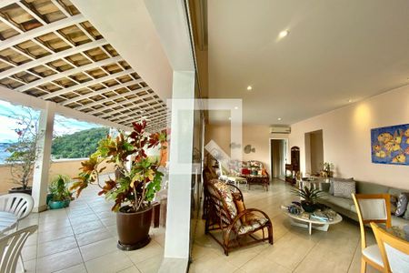 Sala de apartamento para alugar com 4 quartos, 400m² em Urca, Rio de Janeiro