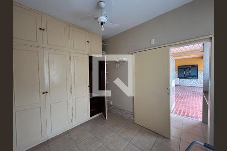 Quarto de Serviço de casa à venda com 4 quartos, 160m² em Piedade, Rio de Janeiro