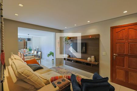 Sala de apartamento para alugar com 2 quartos, 150m² em Estrela Dalva, Belo Horizonte