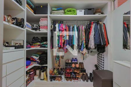 Closet da suíte de apartamento para alugar com 2 quartos, 150m² em Estrela Dalva, Belo Horizonte