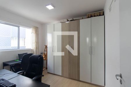 Quarto 2 de apartamento para alugar com 2 quartos, 46m² em Vargem Grande, Pinhais