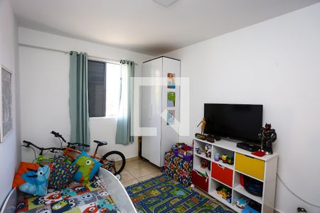 Quarto 2 de apartamento para alugar com 2 quartos, 70m² em Jardim São Jorge, São Paulo