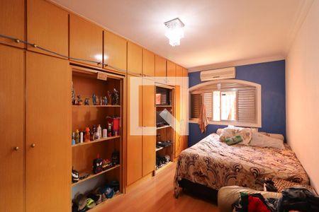 Quarto 2 de casa à venda com 5 quartos, 252m² em Vila Medeiros, São Paulo