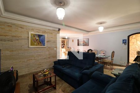 Sala de casa à venda com 5 quartos, 233m² em Vila Medeiros, São Paulo