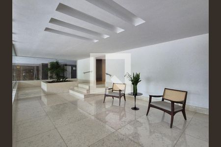Hall de entrada de apartamento à venda com 4 quartos, 225m² em Barra da Tijuca, Rio de Janeiro