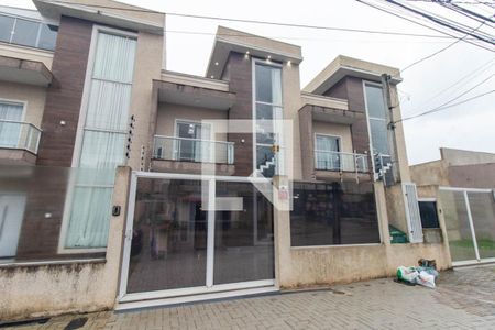 Fachada do Prédio de casa de condomínio para alugar com 3 quartos, 180m² em Pinheirinho, Curitiba