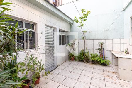 Quintal de casa para alugar com 2 quartos, 110m² em Cidade Monções, São Paulo