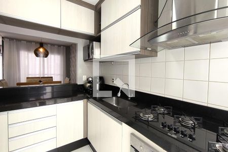 Cozinha de casa de condomínio para alugar com 3 quartos, 118m² em Medeiros, Jundiaí