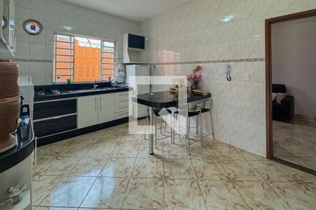 Cozinha de casa à venda com 4 quartos, 210m² em Nova Gameleira, Belo Horizonte