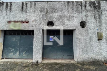 Plaquinha de casa à venda com 3 quartos, 400m² em Riachuelo, Rio de Janeiro