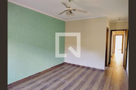 Quarto 3 de casa à venda com 3 quartos, 155m² em Jardim Santa Cruz (Sacoma), São Paulo