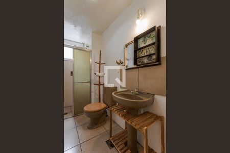 Banheiro da Suíte  de apartamento para alugar com 1 quarto, 44m² em Jardim do Salso, Porto Alegre