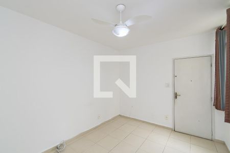 Sala de apartamento à venda com 1 quarto, 38m² em Parada de Lucas, Rio de Janeiro