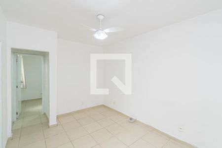 Sala de apartamento à venda com 1 quarto, 38m² em Parada de Lucas, Rio de Janeiro
