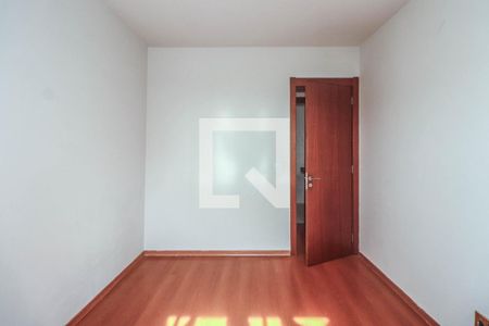 Quarto 1 de apartamento à venda com 3 quartos, 68m² em Jardim Carvalho, Porto Alegre