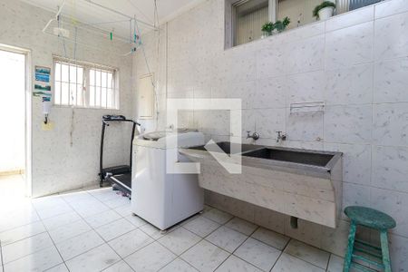 Área de Serviço de casa à venda com 3 quartos, 264m² em Jardim Monte Azul, São Paulo