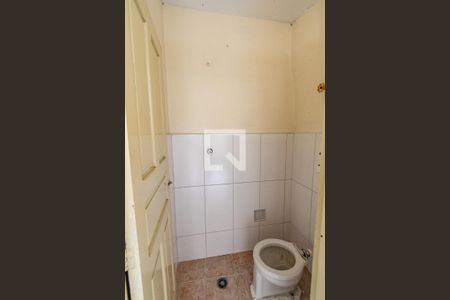 Banheiro de serviço de apartamento para alugar com 2 quartos, 100m² em Ipiranga, São Paulo