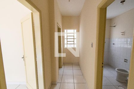 Corredor de apartamento para alugar com 2 quartos, 100m² em Ipiranga, São Paulo