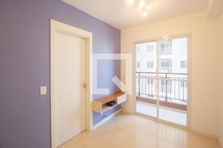 Sala de apartamento para alugar com 2 quartos, 37m² em Vila Isa, São Paulo