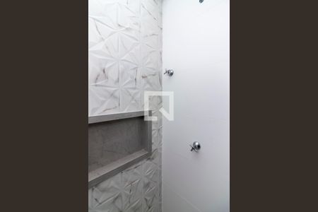 Banheiro de apartamento à venda com 2 quartos, 56m² em Vila Dom Pedro Ii, São Paulo