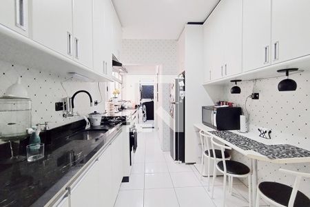Cozinha de apartamento à venda com 3 quartos, 110m² em Vila São Francisco, Osasco