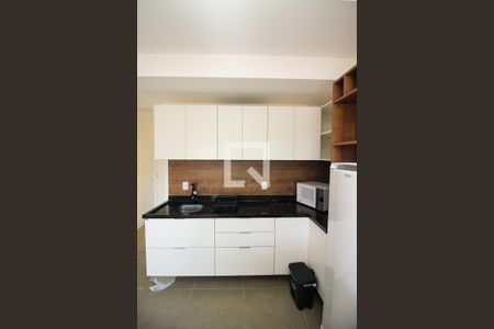 Cozinha de apartamento à venda com 1 quarto, 60m² em Jardim Botânico, Porto Alegre