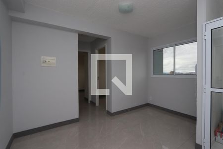 Sala de apartamento à venda com 2 quartos, 34m² em Vila Tolstoi, São Paulo