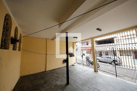 Garagem de casa à venda com 4 quartos, 132m² em Jardim Adutora, São Paulo