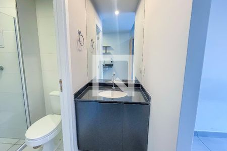 Banheiro de kitnet/studio à venda com 1 quarto, 25m² em Cerqueira César, São Paulo