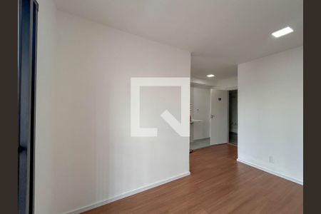 Sala de apartamento para alugar com 2 quartos, 41m² em Vila Marina, São Paulo