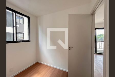 Quarto 1 de apartamento para alugar com 2 quartos, 41m² em Vila Marina, São Paulo