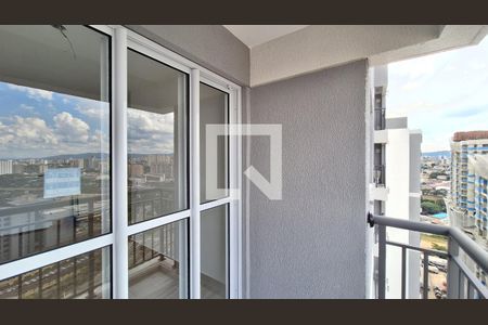 Varanda e área de serviço de apartamento para alugar com 2 quartos, 41m² em Lapa, São Paulo