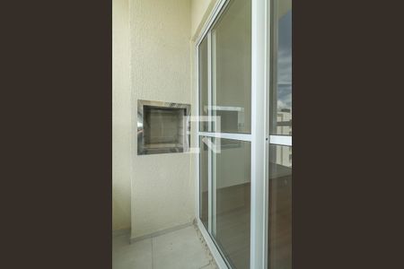 Varanda da Sala de apartamento para alugar com 2 quartos, 44m² em Costa E Silva, Porto Alegre