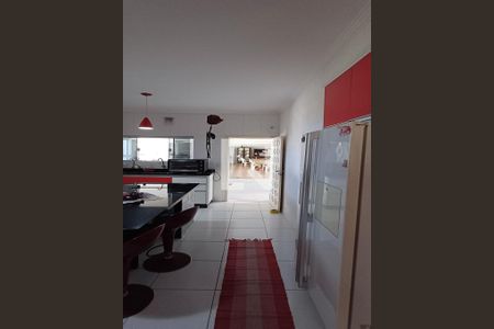Cozinha de casa para alugar com 2 quartos, 700m² em Barreiros, São José