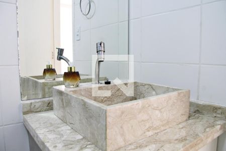 Banheiro Social de apartamento para alugar com 3 quartos, 64m² em Ponte Grande, Guarulhos