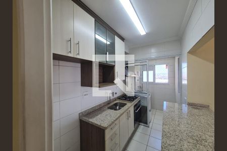 Cozinha de apartamento para alugar com 3 quartos, 64m² em Ponte Grande, Guarulhos