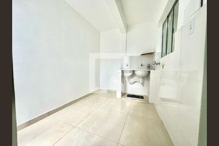 Área de Serviço de casa para alugar com 2 quartos, 80m² em Lagoa, Belo Horizonte