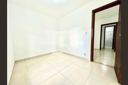 Quarto 1 de casa para alugar com 2 quartos, 80m² em Lagoa, Belo Horizonte